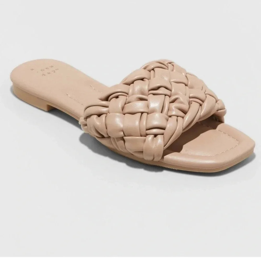 A New Day Woven Sandals size 9W